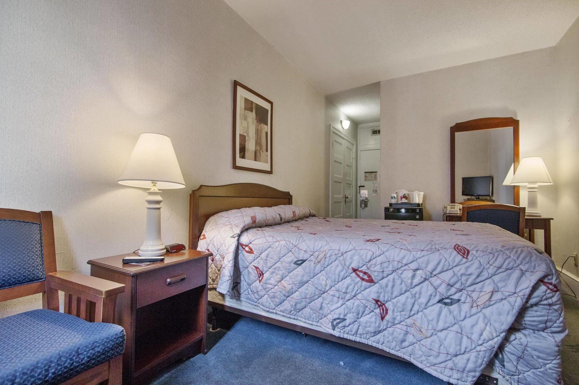 Hotel Harrington